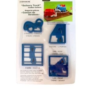 💋4/20 Avon Chefables 2009 Delivery Truck cookie Cutters